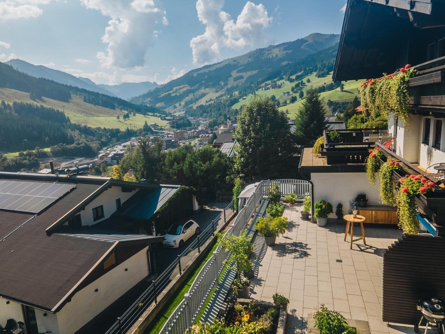 Pension Vier Jahreszeiten Saalbach-Hinterglemm Ngoại thất bức ảnh