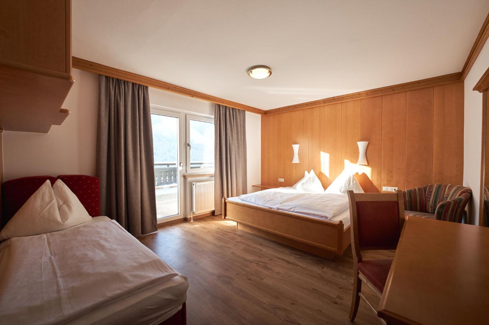 Pension Vier Jahreszeiten Saalbach-Hinterglemm Ngoại thất bức ảnh